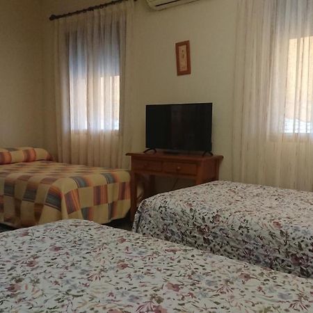 Posada La Reja Malpica de Tajo Luaran gambar