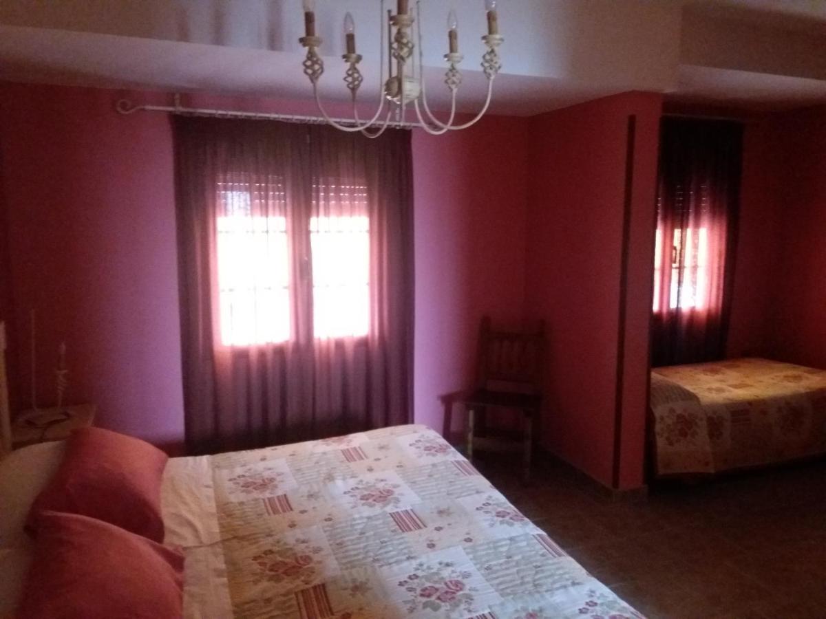 Posada La Reja Malpica de Tajo Luaran gambar