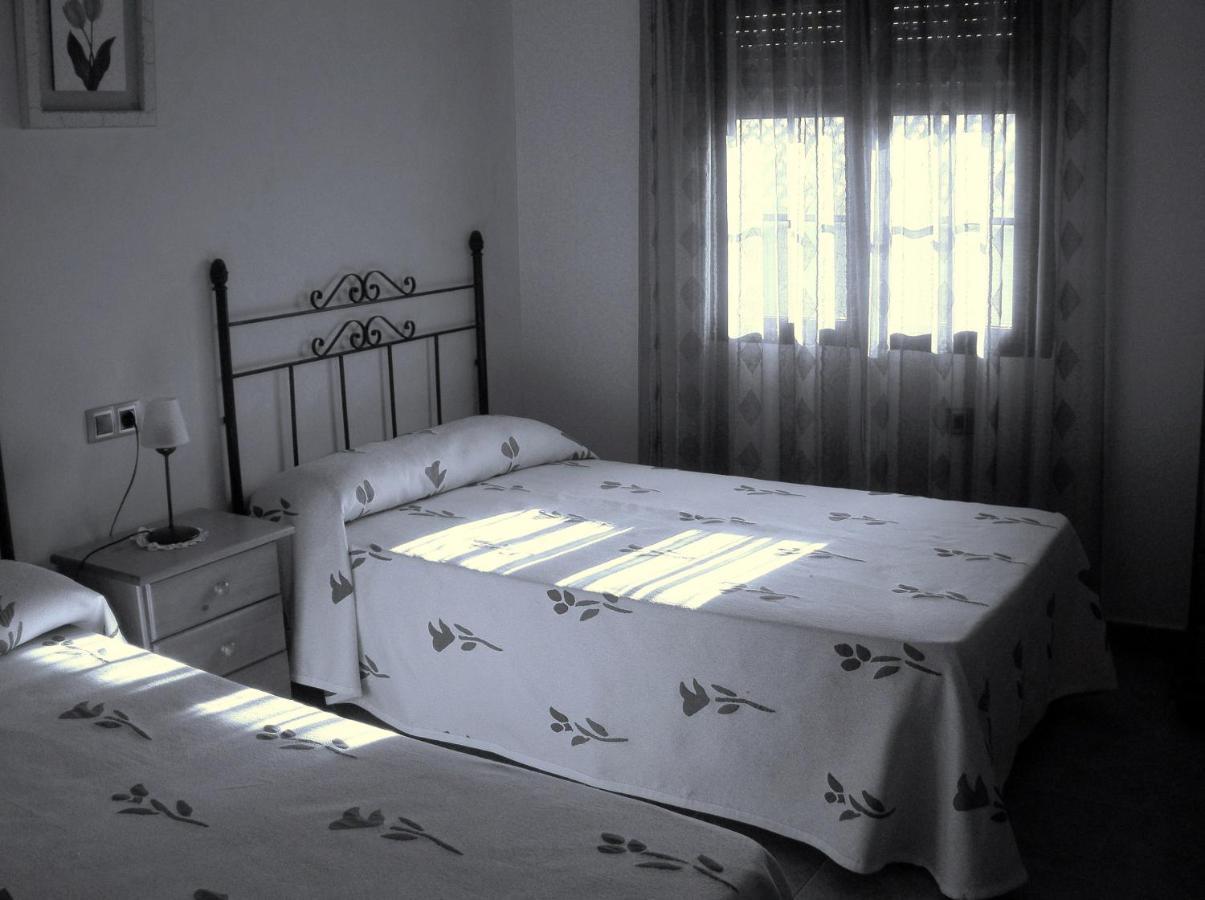 Posada La Reja Malpica de Tajo Luaran gambar