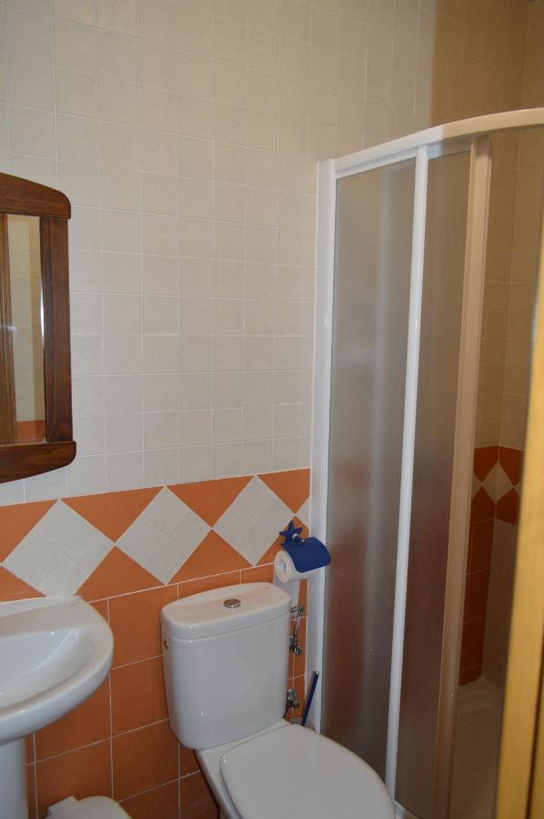 Posada La Reja Malpica de Tajo Luaran gambar
