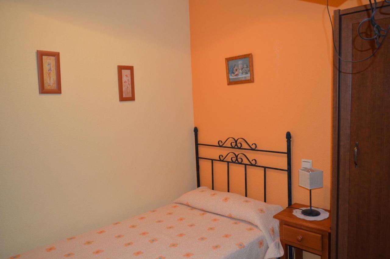 Posada La Reja Malpica de Tajo Luaran gambar
